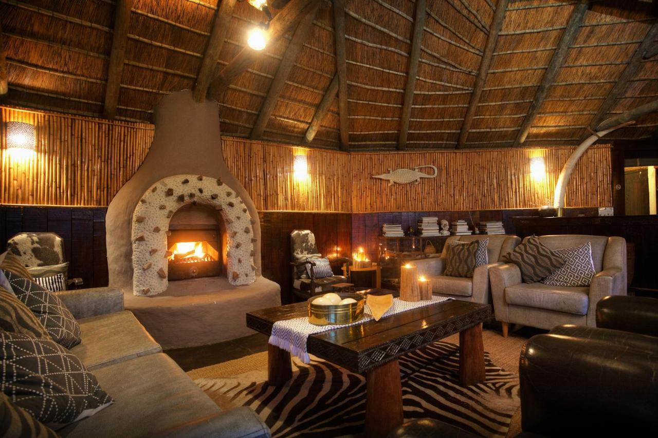 Safari Lodge - Amakhala viltreservat Exteriör bild